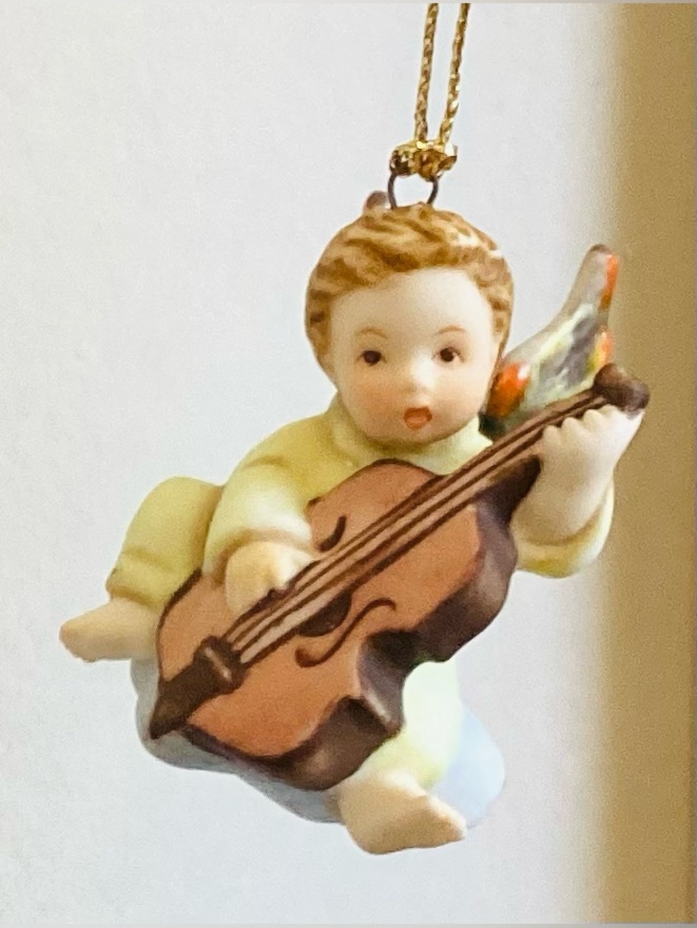 Authentic Hummel ornament, 1996, "Musical Instrument Angel"
